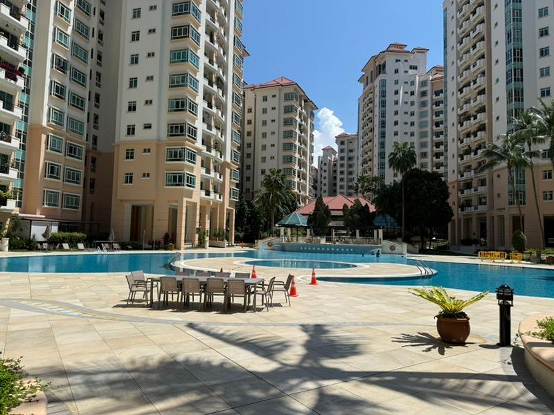 Condominium for Rent, Costa Rhu Condominium For Rent, $8,500, 3 Bed 4 Bath 1,723 sqft $4.93 psf, SGD 8,500 | 99-year Leasehold