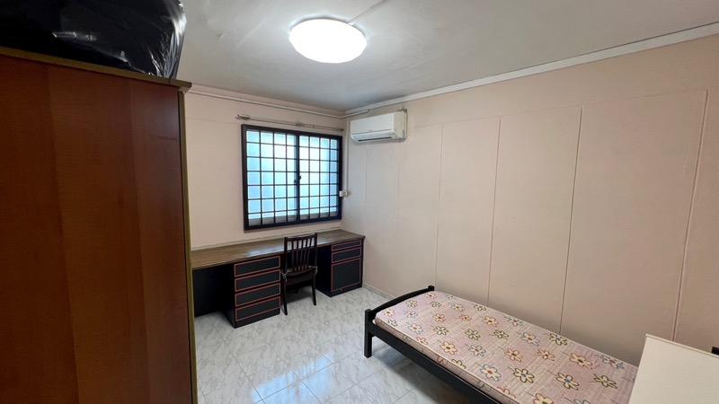 HDB Apartment for Rent, 717 Jurong West Street 71 HDB Apartment Room Rental, $1,100, 1 Bed 1 Bath 10 sqft $110.00 psf, SGD 1,100 | 99-year Leasehold