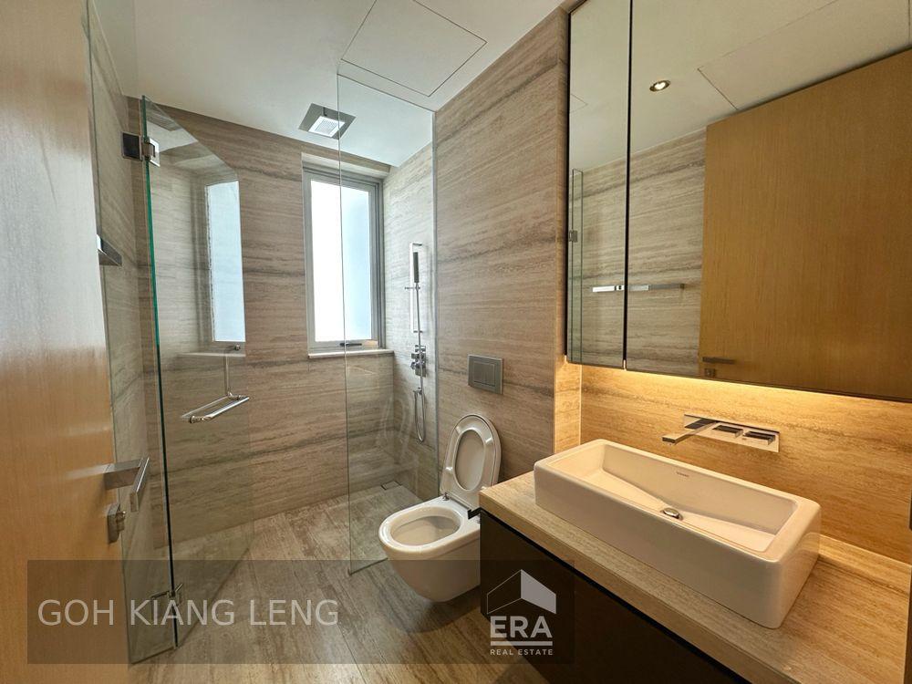 Condominium for Rent: 