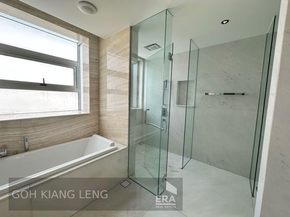 Condominium for Rent: 