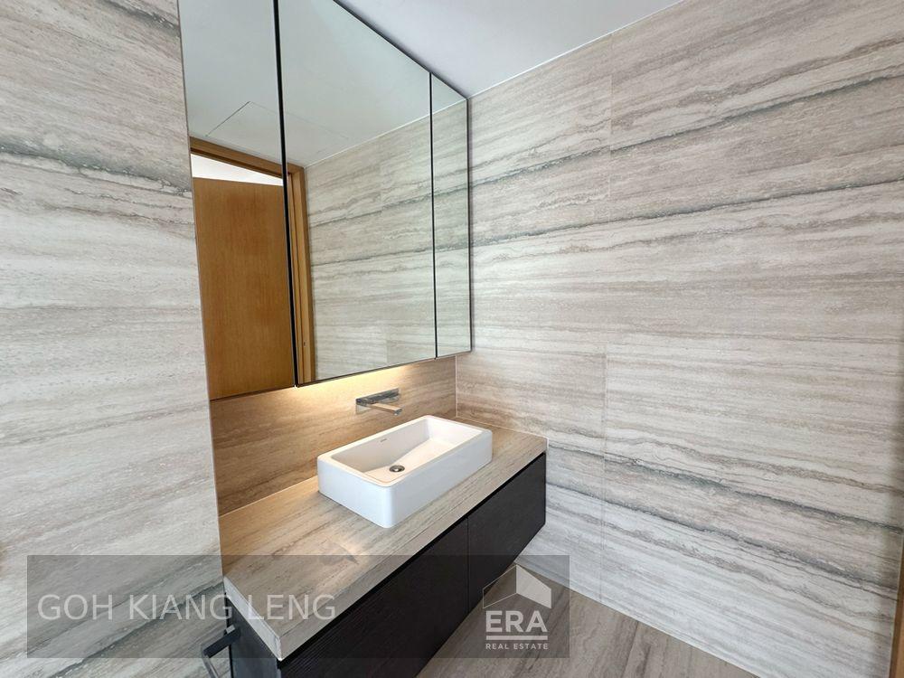 Condominium for Rent: 