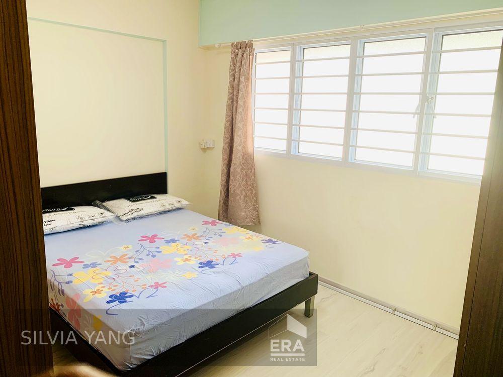 Prop-GPT: HDB - 1 room:   Bukit Batok Street 31 362 Bukit Batok Street 31 For Rent