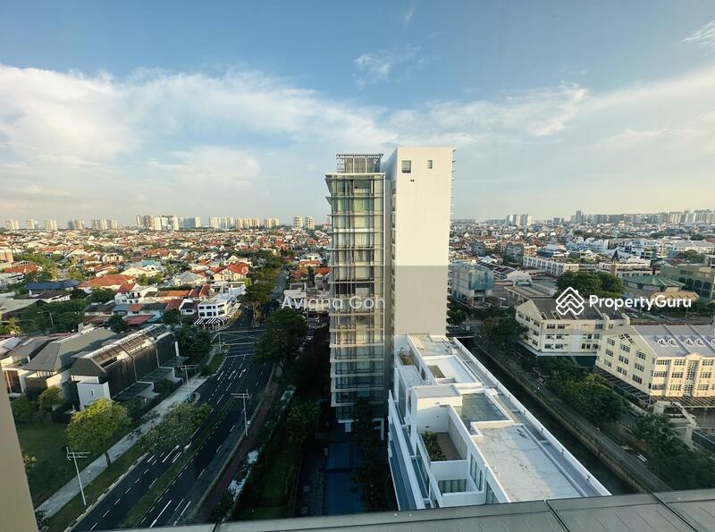Prop-GPT: Condominium: D14  The Trumps