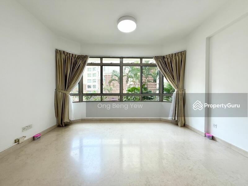 Prop-GPT: Condominium: D21 Upper Bukit Timah The Blossomvale