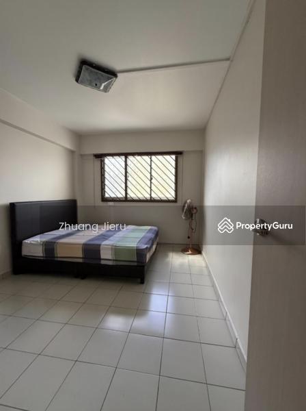 HDB Flat for Rent, 403 Fajar Road, SGD 800 | 99-year lease