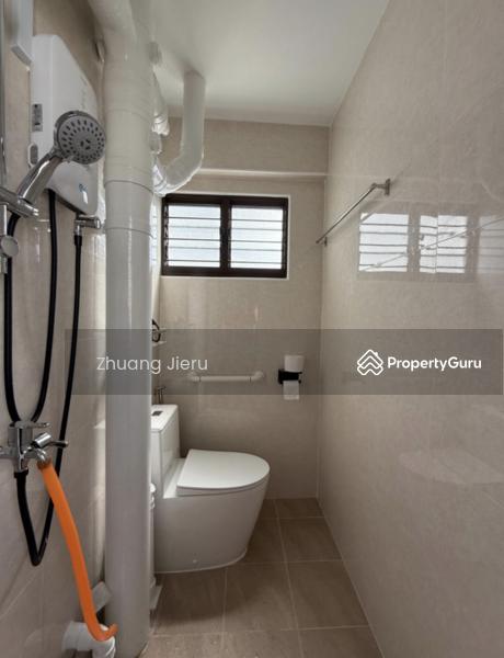 HDB Flat for Rent, 403 Fajar Road, SGD 800 | 99-year lease