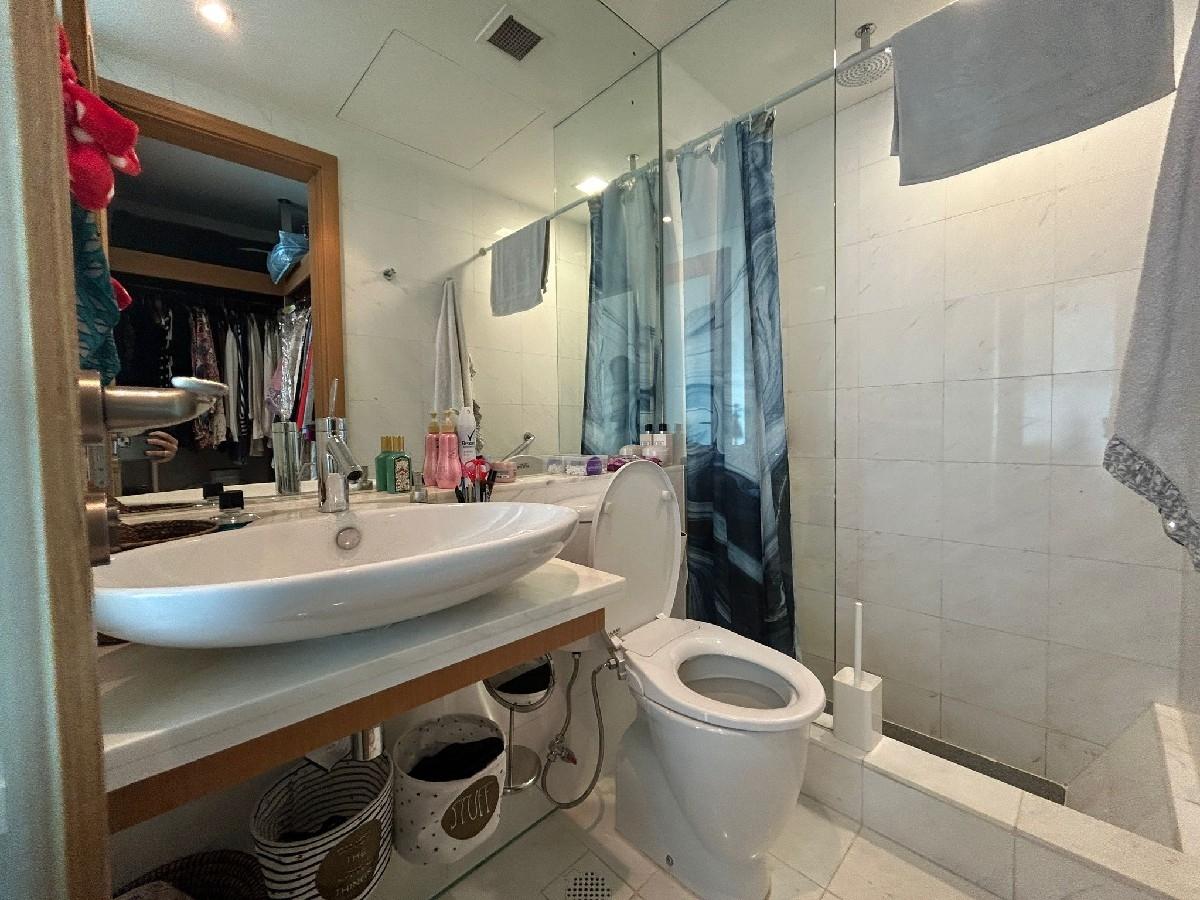 Apartment for Rent, Icon Apartment For Rent, $4,200, 1 Bed 1 Bath 700 sqft $6.00 psf, SGD 4,200