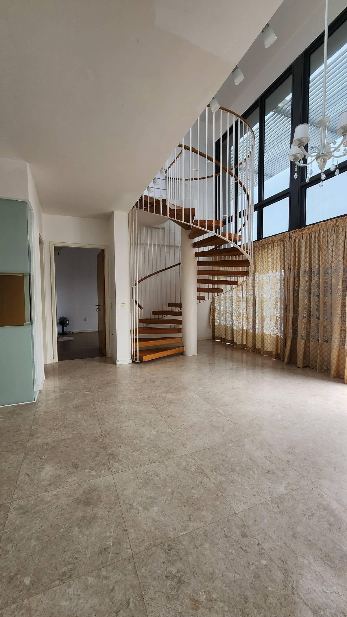 Condominium for Rent, The Lakefront Residences Condominium For Rent, $6,500, 3 Bed 3 Bath 2,089 sqft $3.11 psf, SGD 6,500 | 99-year Leasehold