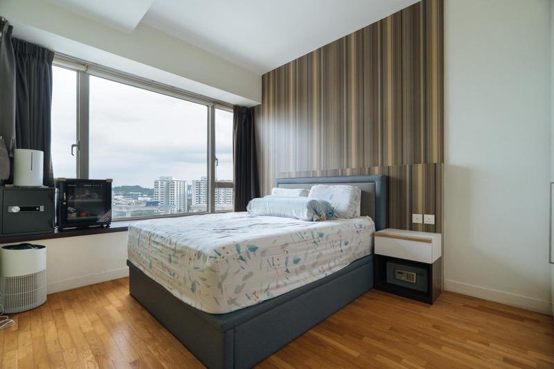 Apartment for Rent, The Centris Apartment Room Rental, $2,100, 1 Bed 1 Bath 1,152 sqft $1.82 psf, SGD 2,100 | 99-year Leasehold