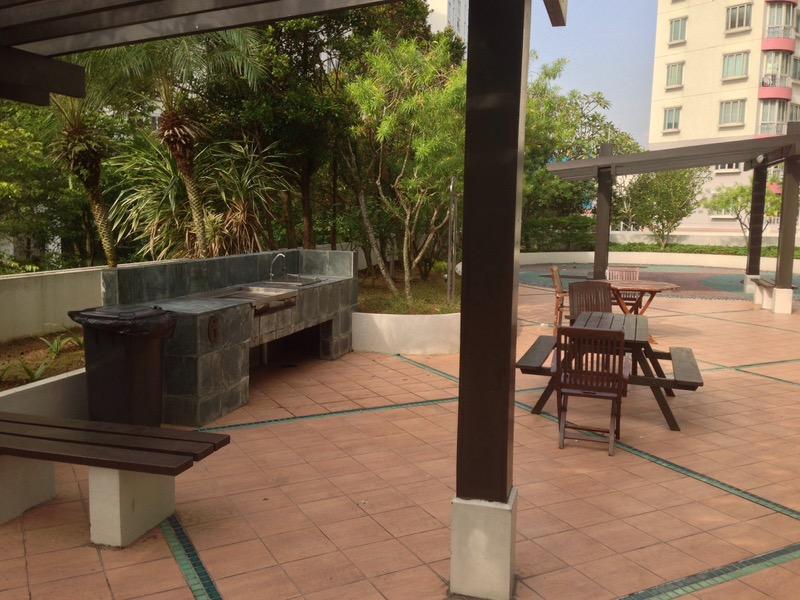 Condominium for Rent: D25, 737936