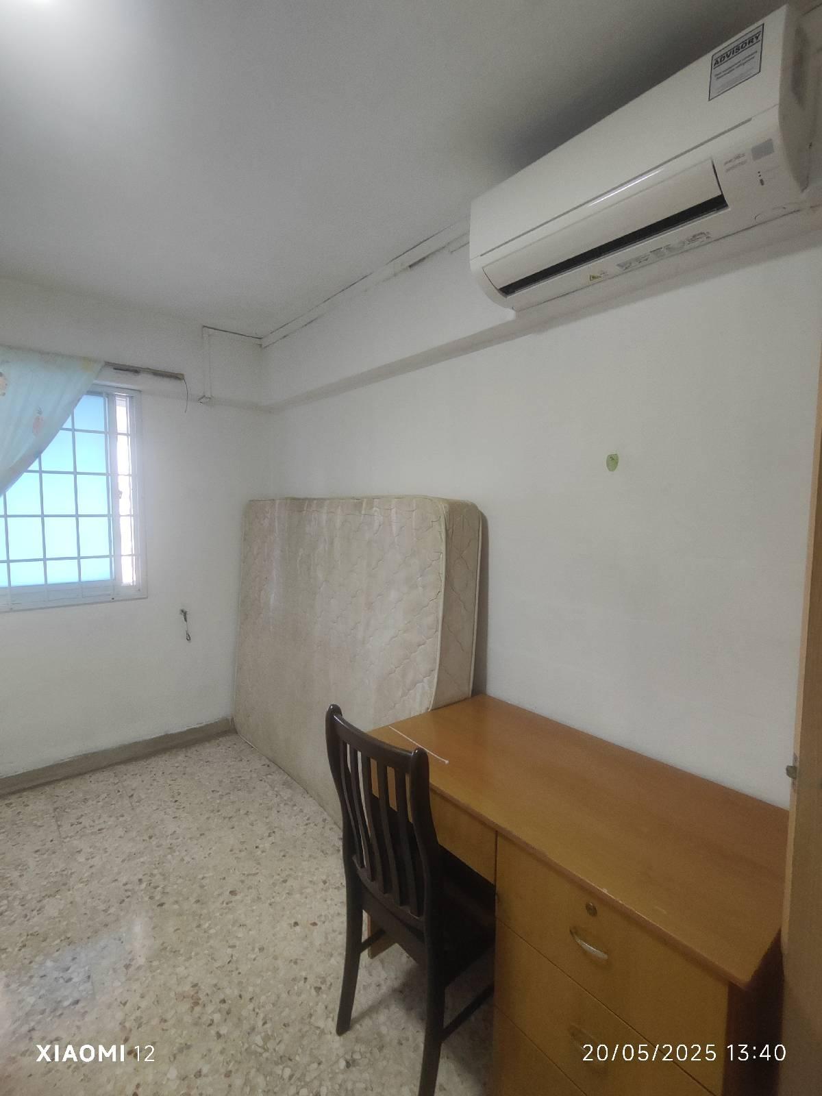 Prop-GPT: HDB Apartment: D20 Ang Mo Kio 560 Ang Mo Kio Avenue 10