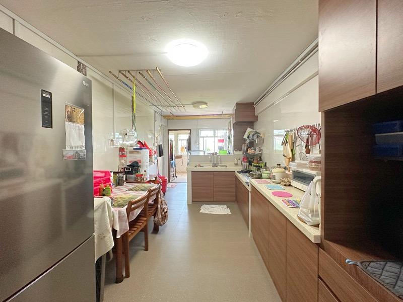 HDB Apartment for Rent, 456 Ang Mo Kio Avenue 10 HDB Apartment Room Rental, $1,300, 1 Bed 1 Bath 161 sqft $8.07 psf, SGD 1,300 | 99-year Leasehold