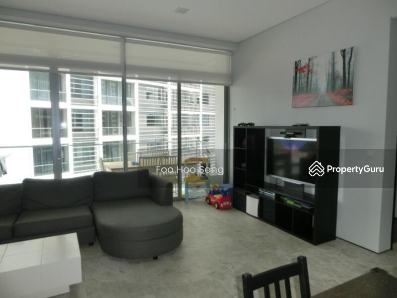 Prop-GPT: Condominium: D09 Cairnhill The Laurels @ Cairnhill Road
