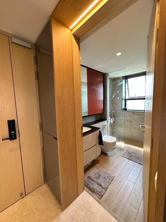 The Tre Ver Condominium For Rent, $3,999, 2 Bed 1 Bath 614 sqft $6.51 psf