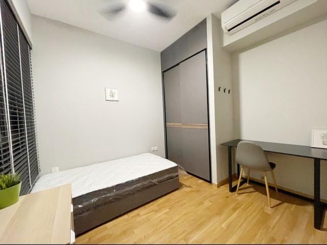 The Tre Ver Condominium For Rent, $3,999, 2 Bed 1 Bath 614 sqft $6.51 psf