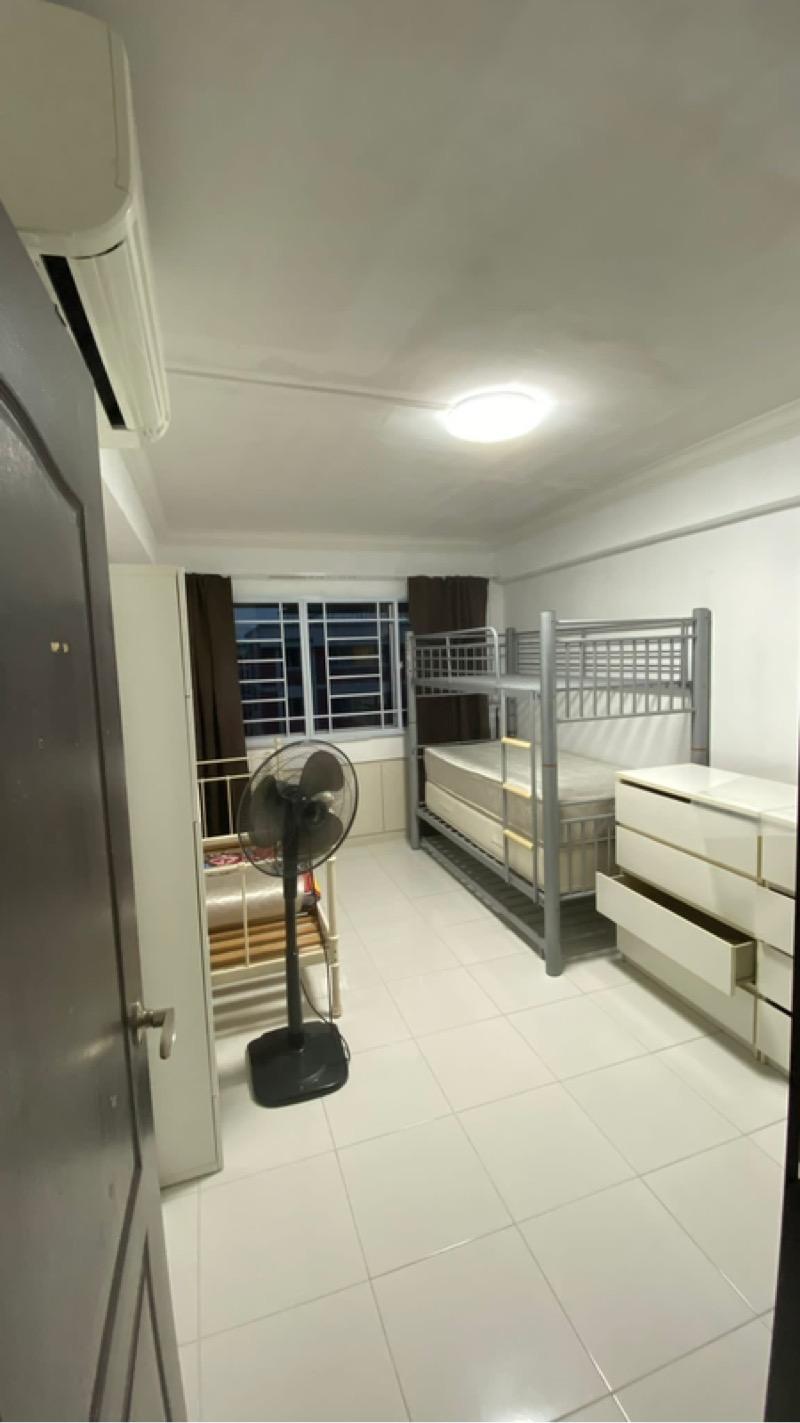 HDB Apartment for Rent: D18, 520333