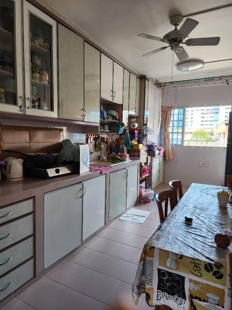 201D Tampines Street 21 HDB Apartment For Rent, $3,300, 2 Bed 2 Bath 732 sqft $4.51 psf