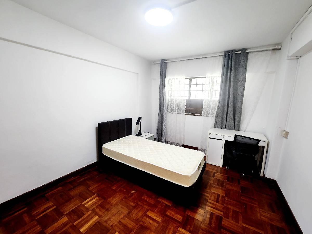 HDB Apartment for Rent: D22, 600403