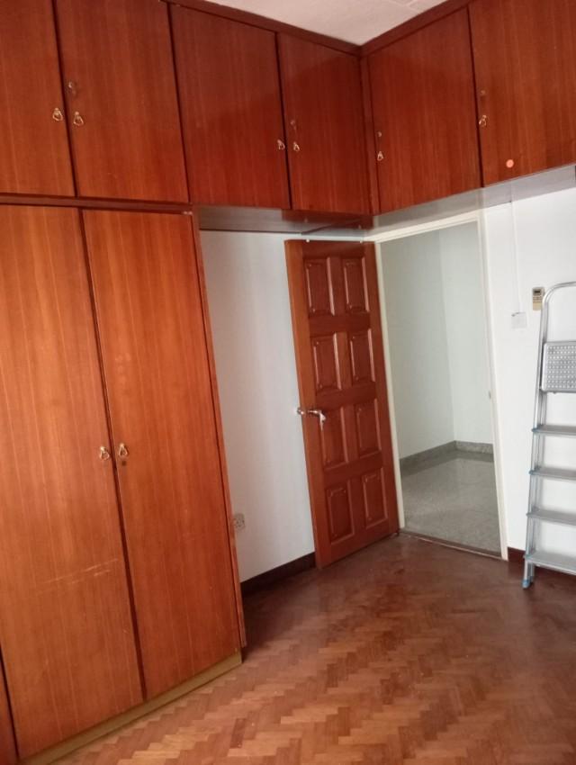 Eng Kong Garden Semi-Detached House For Rent, $7,000, 4 Bed 3 Bath 2,500 sqft $2.12 psf