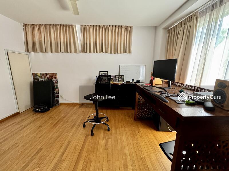 Semi-Detached for Rent, Quiet 3 storey Semi-D on siglap, SGD 9,500