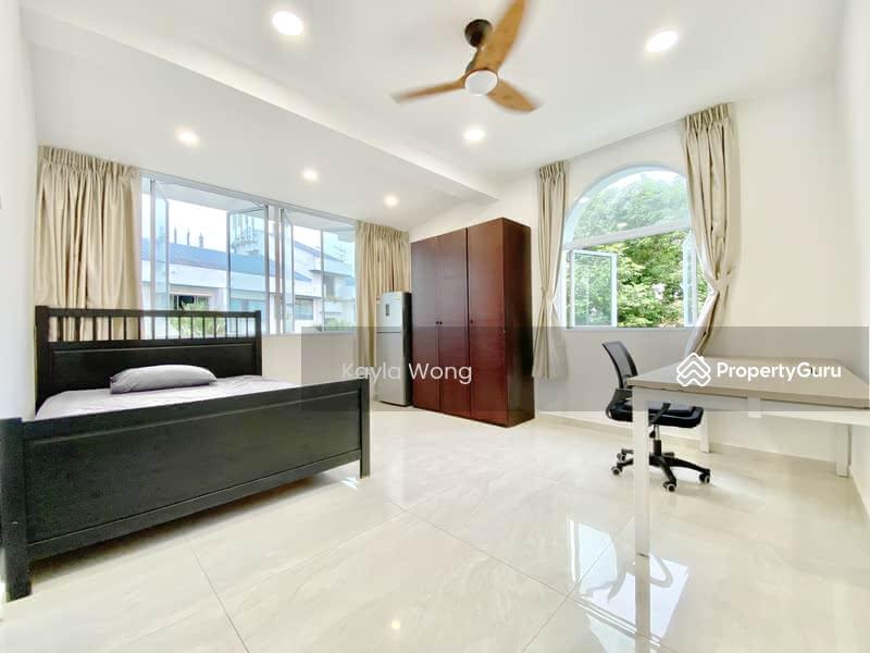 Prop-GPT: Corner Terrace: D05  Pasir Panjang Hill