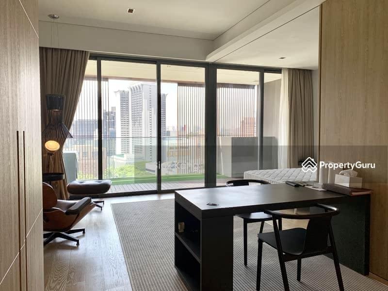 Prop-GPT: Condominium: D09  OUE Twin Peaks