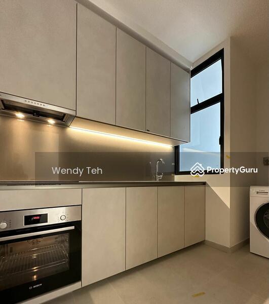 Prop-GPT: Condominium: D11  35 Gilstead