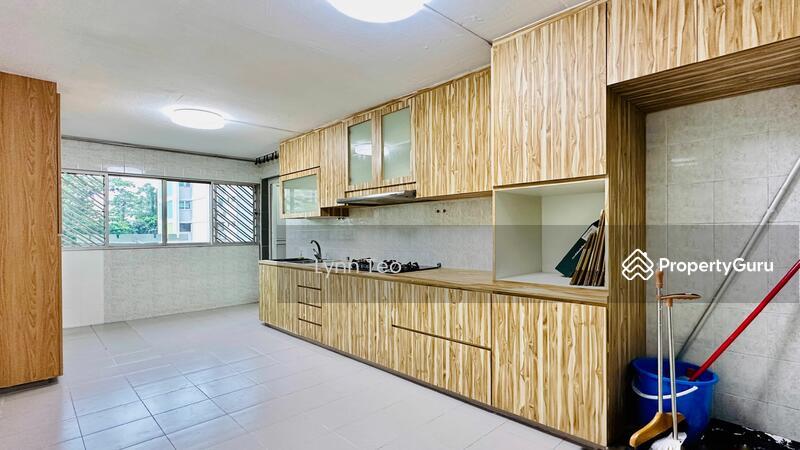 Prop-GPT: HDB Flat: D03 Tiong Bahru 142 Jalan Bukit Merah