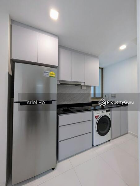 Condominium for Rent: D15, 427059