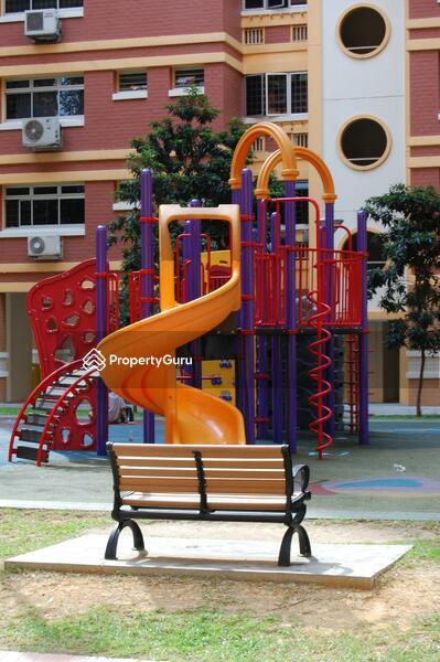 HDB Flat for Rent, 842F Tampines Street 82, SGD 4,500 | 99-year lease