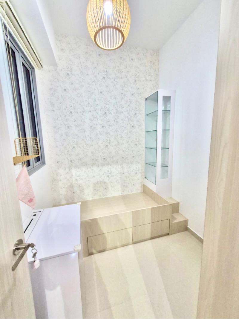 Condominium for Rent: D25, 737810
