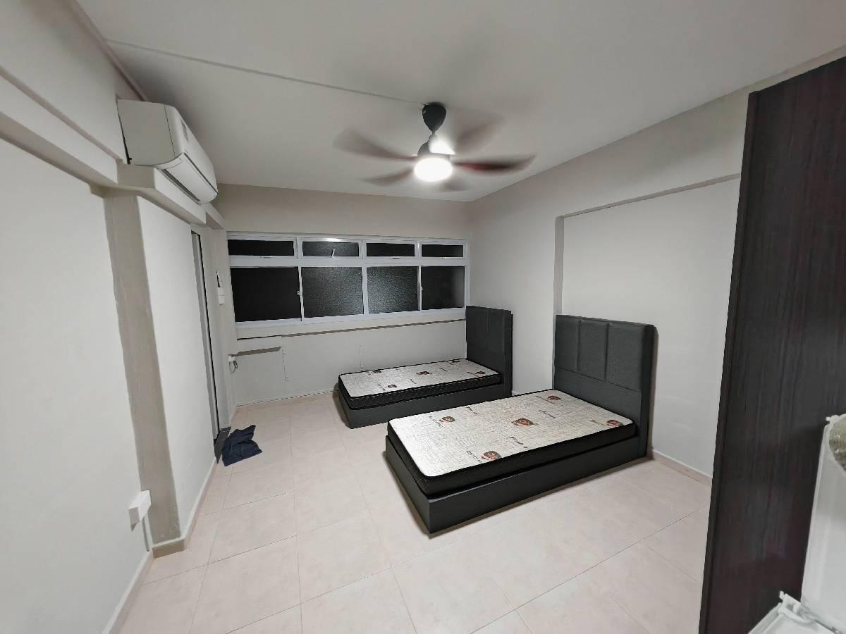 HDB Apartment for Rent, 101 Bukit Batok West Avenue 6 HDB Apartment Room Rental, $1,300, 1 Bed 1 Bath 215 sqft $6.05 psf, SGD 1,300 | 99-year Leasehold