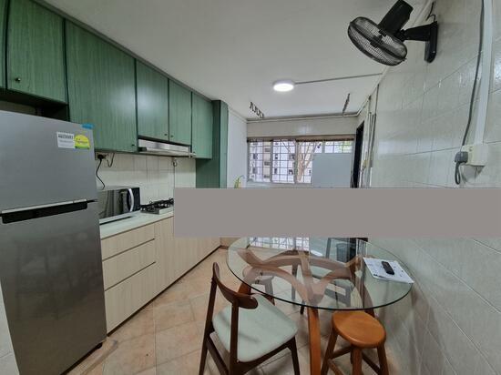 HDB Apartment for Rent, 308 Clementi Avenue 4 HDB Apartment Room Rental, $1,300, 1 Bed 1 Bath 120 sqft $10.83 psf, SGD 1,300 | 99-year Leasehold