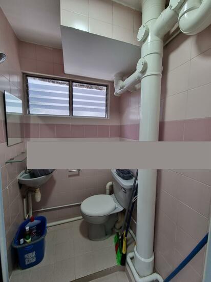 HDB Apartment for Rent, 308 Clementi Avenue 4 HDB Apartment Room Rental, $1,300, 1 Bed 1 Bath 120 sqft $10.83 psf, SGD 1,300 | 99-year Leasehold