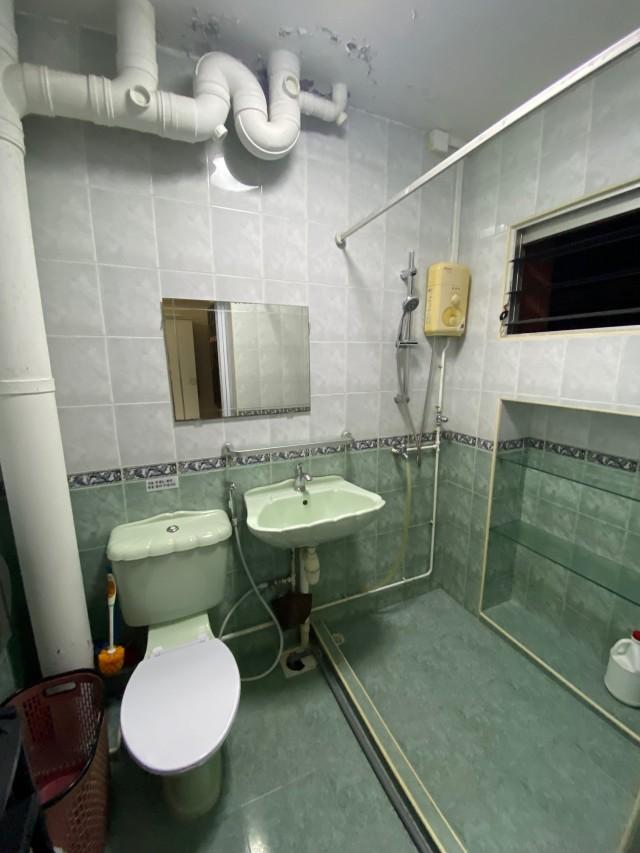 HDB Apartment for Rent, Queenstown Master Room | Chinese landlord | no cooking HDB Apartment Room Rental, $1,300, 1 Bed 1 Ba, SGD 1,300