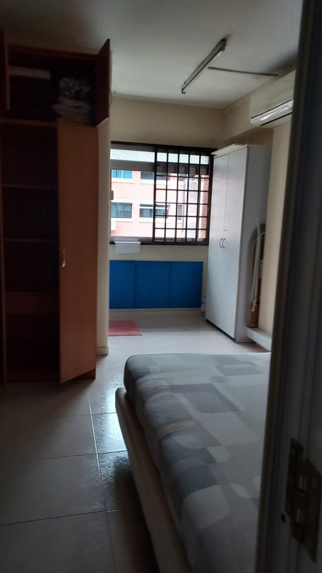 HDB Apartment for Rent, Queenstown Master Room | Chinese landlord | no cooking HDB Apartment Room Rental, $1,300, 1 Bed 1 Ba, SGD 1,300