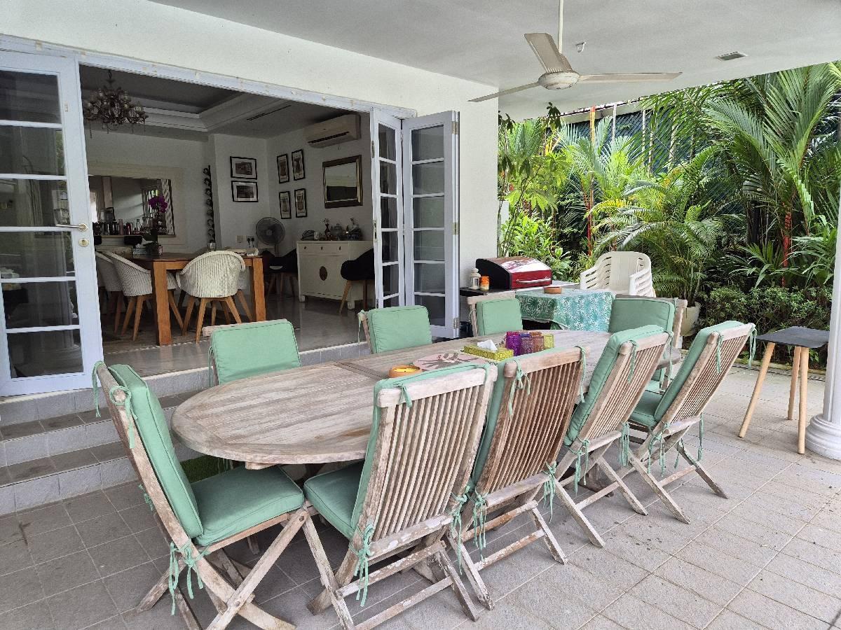 Bungalow - Good Class for Rent, OEI TIONG HAM PARK Good Class Bungalow For Rent, $28,000, 6 Bed 5 Bath 6,000 sqft $2.55 psf, SGD 28,000