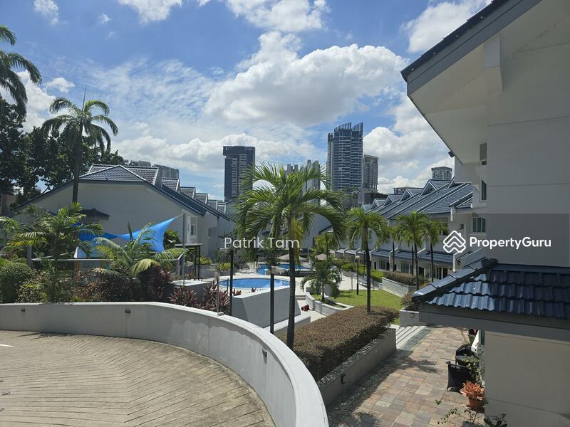Condominium - Cluster House for Rent: D11, 307512