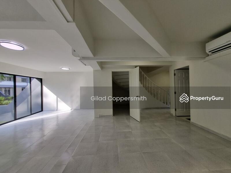 Condominium for Rent: D11, 309426
