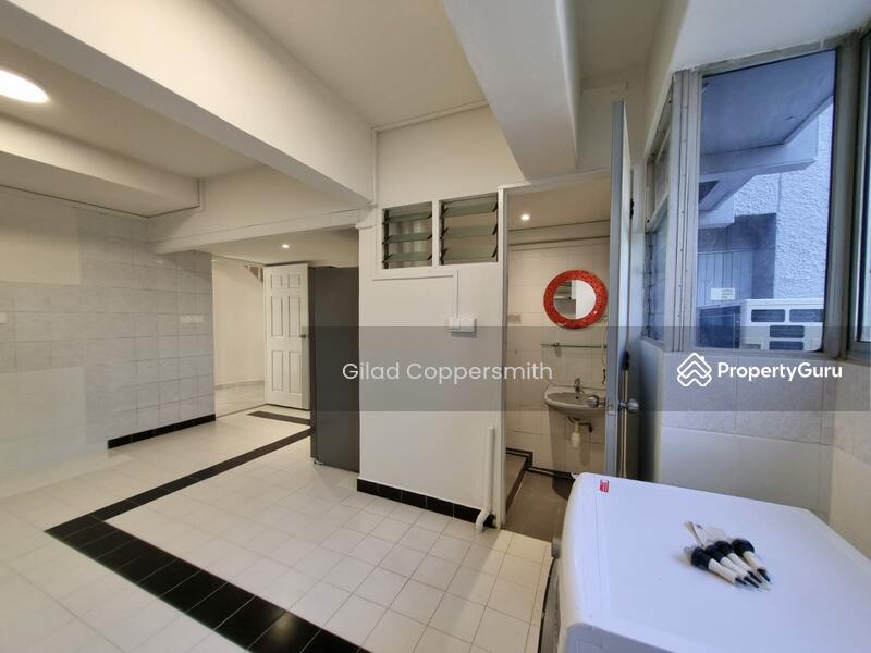 Condominium for Rent: D11, 309426
