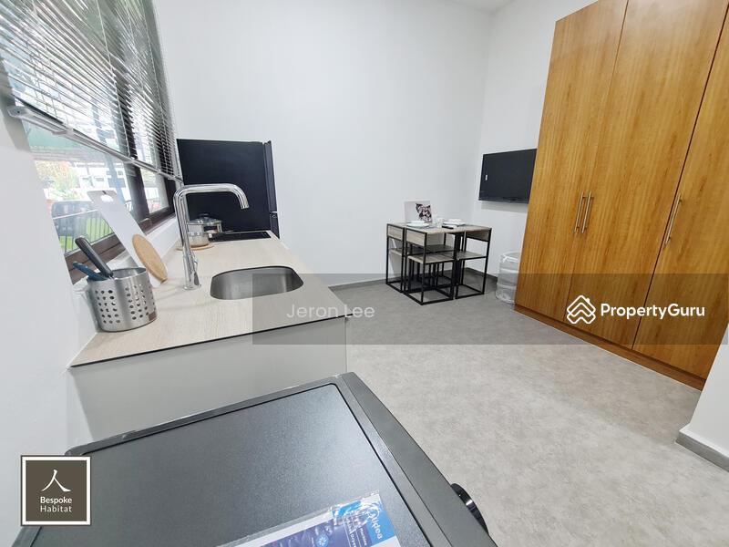 Corner Terrace for Rent, 406e pasir panjang, SGD 2,990