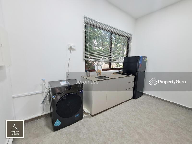 Corner Terrace for Rent, 406e pasir panjang, SGD 2,990