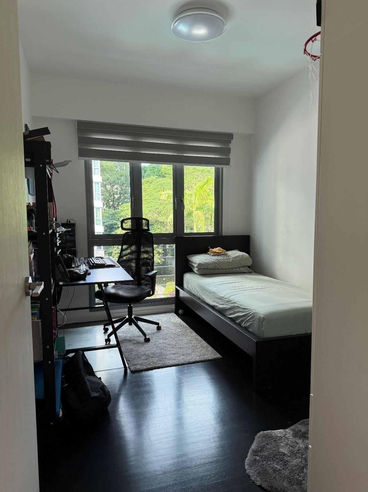 Condominium for Rent, The Madeira Condominium For Rent, $4,900, 3 Bed 3 Bath 1,378 sqft $3.56 psf, SGD 4,900 | 99-year Leasehold