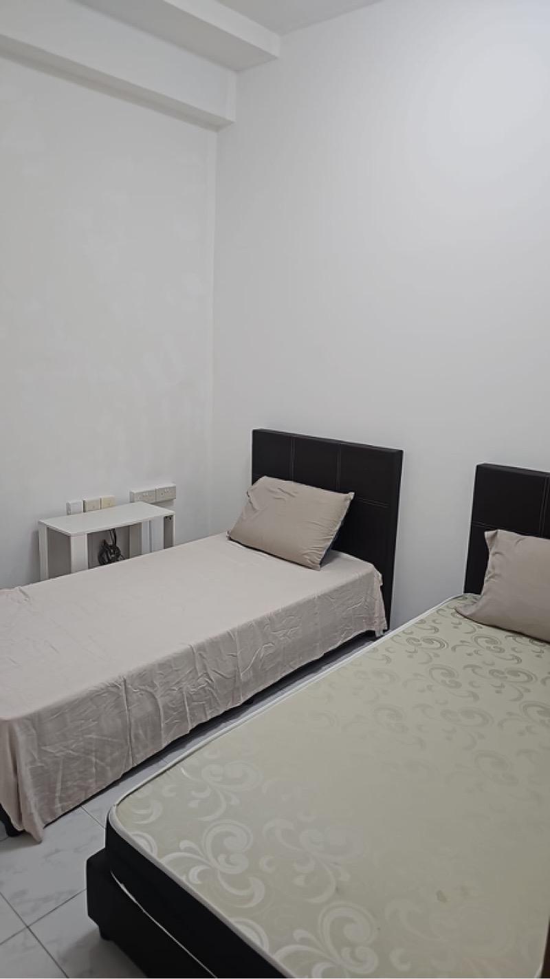 Apartment for Rent, International Plaza Apartment Room Rental, $1,249, 1 Bed 1 Bath 100 sqft $12.49 psf, SGD 1,249