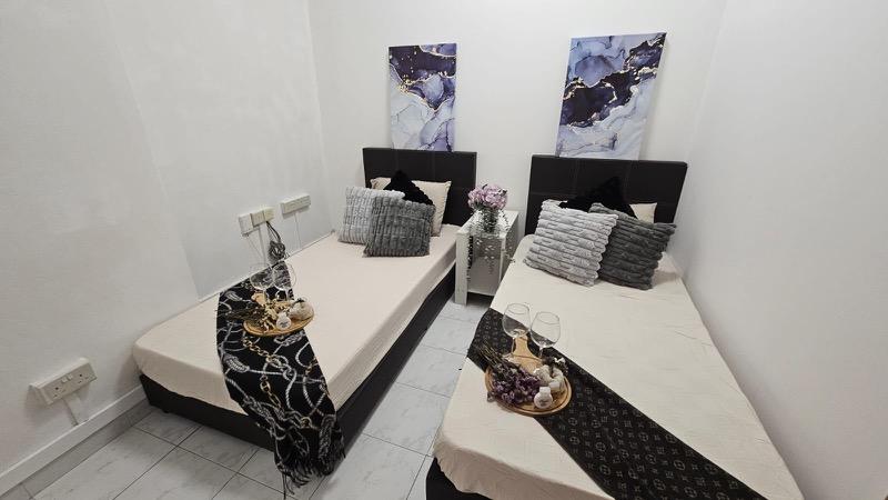 Apartment for Rent, International Plaza Apartment Room Rental, $1,249, 1 Bed 1 Bath 100 sqft $12.49 psf, SGD 1,249