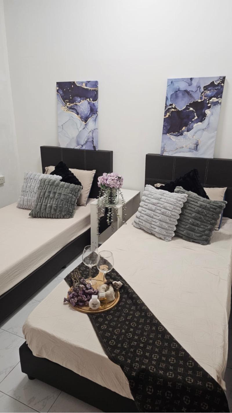 Apartment for Rent, International Plaza Apartment Room Rental, $1,249, 1 Bed 1 Bath 100 sqft $12.49 psf, SGD 1,249