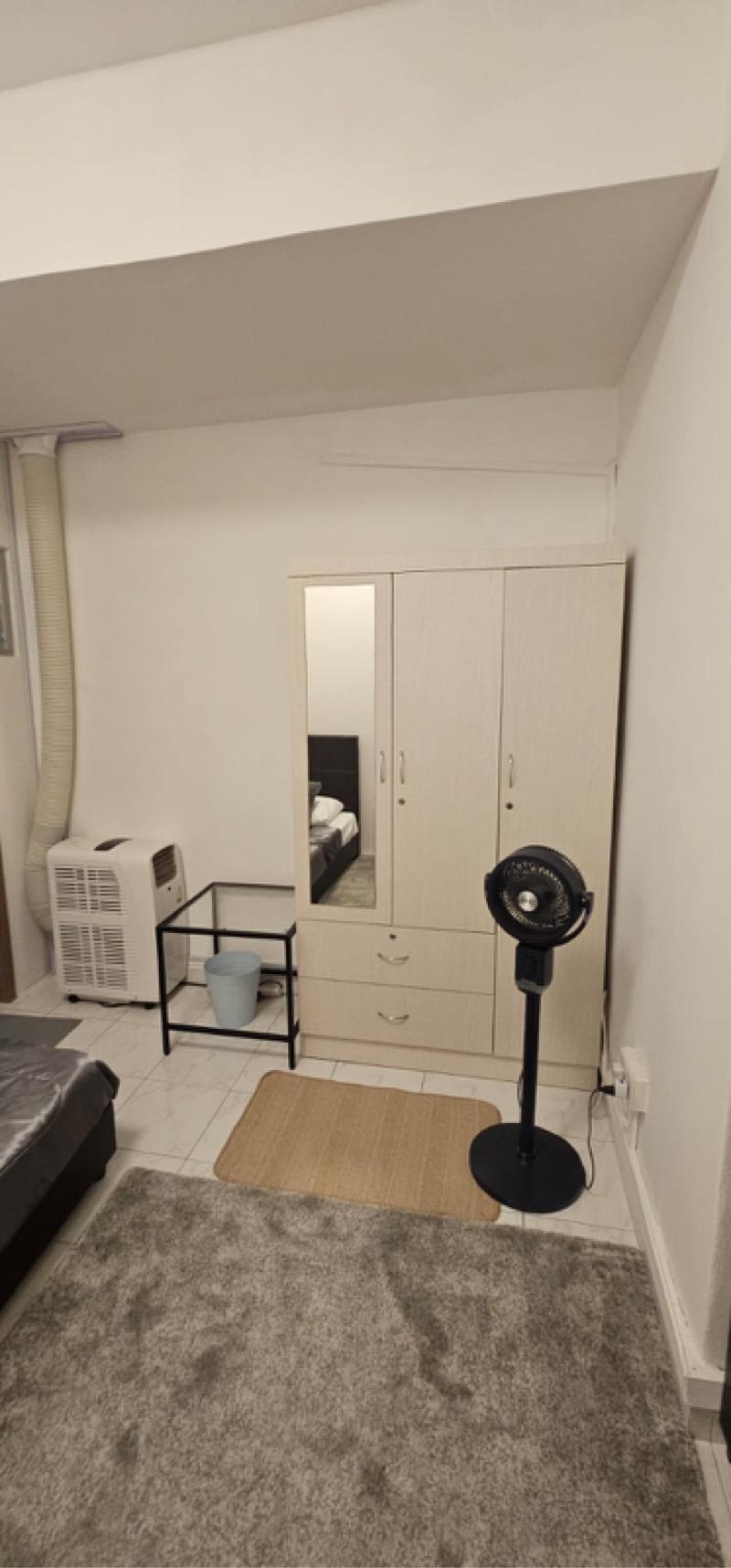 Apartment for Rent, International Plaza Apartment Room Rental, $1,249, 1 Bed 1 Bath 100 sqft $12.49 psf, SGD 1,249
