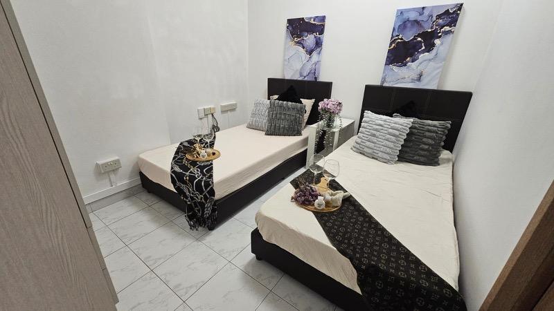 Apartment for Rent, International Plaza Apartment Room Rental, $1,249, 1 Bed 1 Bath 100 sqft $12.49 psf, SGD 1,249