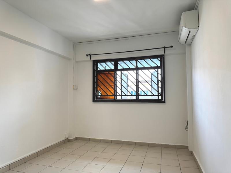 HDB Apartment for Rent, 412 Saujana Road HDB Apartment For Rent, $2,900, 2 Bed 2 Bath 904 sqft $3.21 psf, SGD 2,900 | 99-year Leasehold