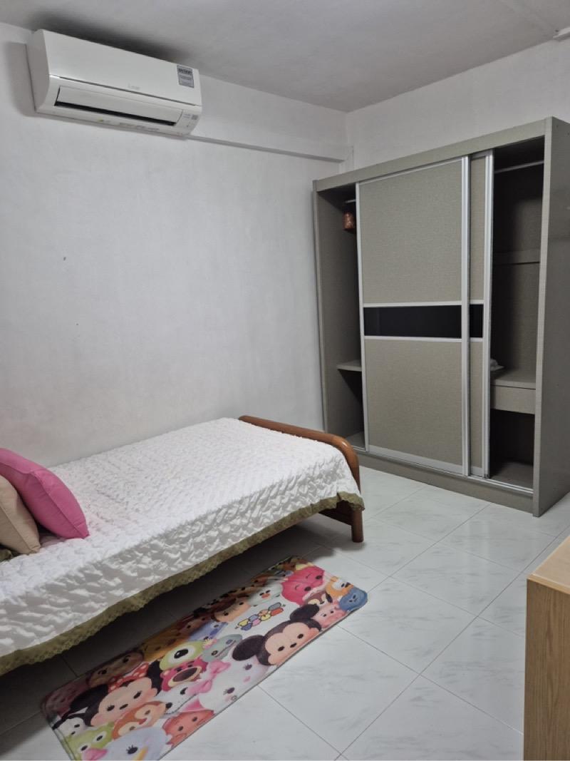 HDB Apartment for Rent, 310 Clementi Avenue 4 HDB Apartment For Rent, $1,250, 1 Bed 1 Bath 129 sqft $9.69 psf, SGD 1,250 | 99-year Leasehold